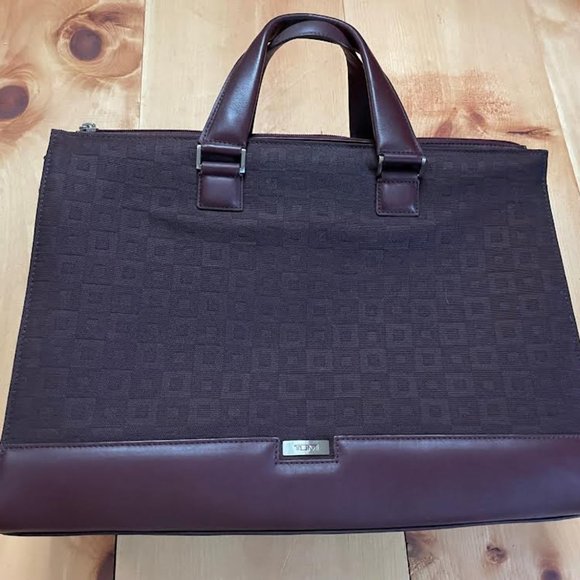 Tumi Handbags - New Exquisite TUMI Executive Attache
